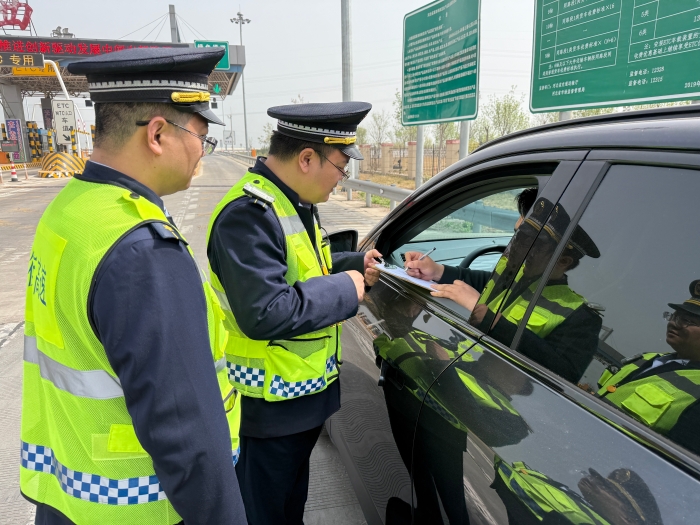 2498c5679a28238ca428442dacdabb6