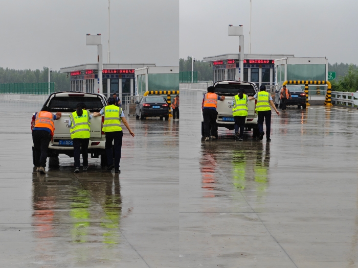 8adb6b8a609a6a6f7ce0811bec81076