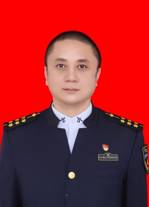 黄文峰